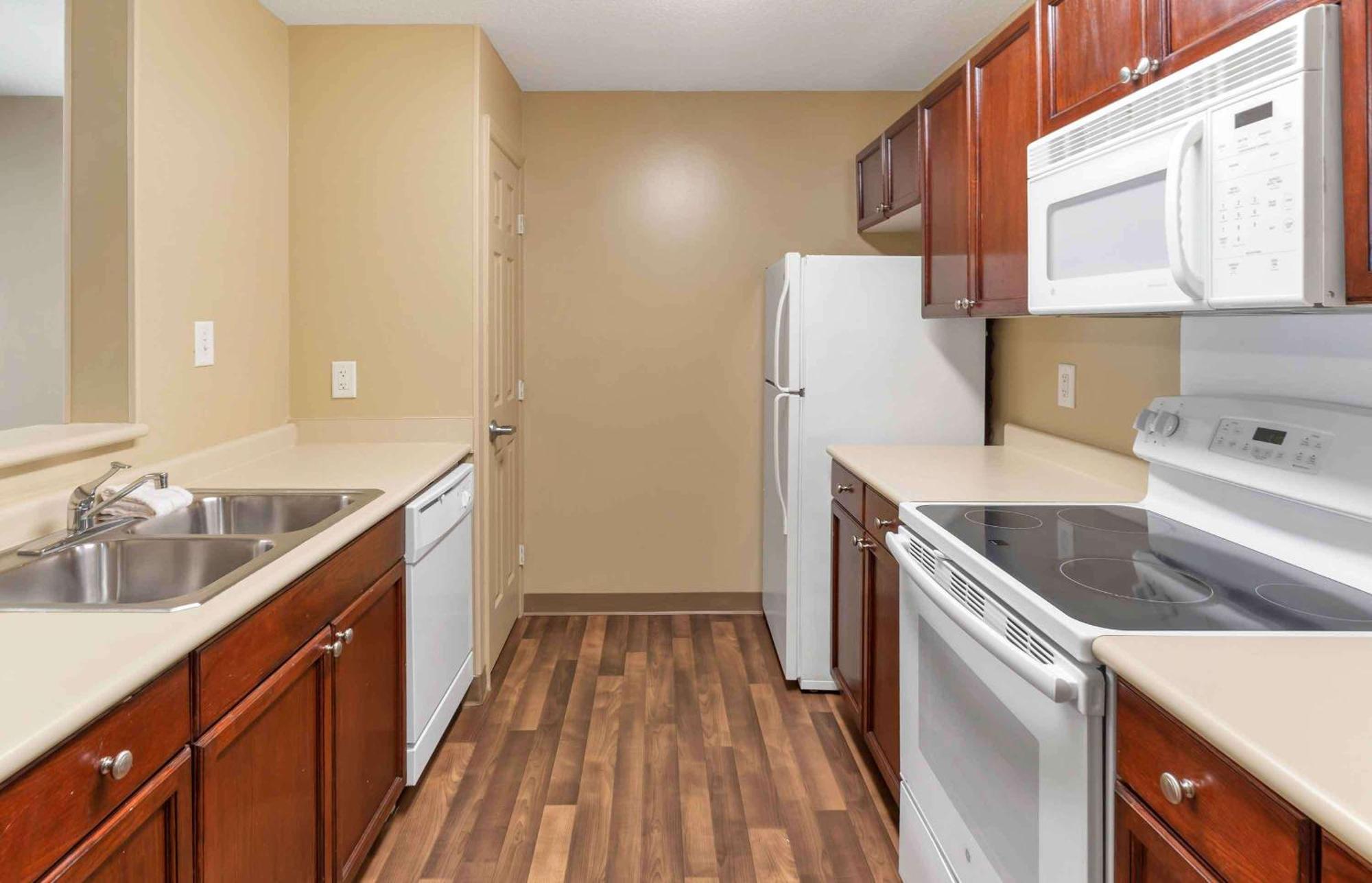 Extended Stay America Suites - Raleigh - Rtp - 4919 Miami Blvd Durham Eksteriør billede